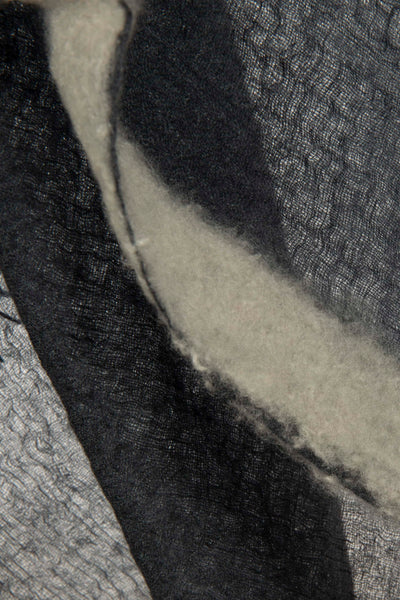 f25_a450_n00199_2_charcoal felting light grey.jpg