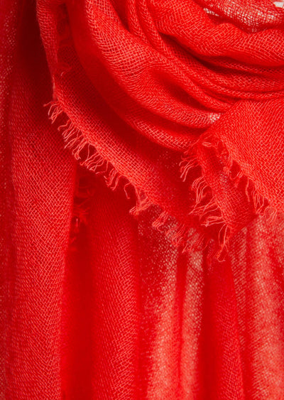 f25_a600_171656_2_scarlet.jpg