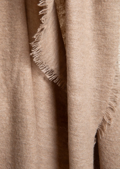 f26_a100_n00656_2_mink.jpg