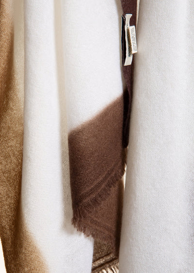 f26_a700_005104_2_n.white & browns.jpg