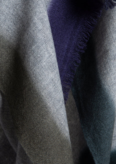 f26_a700_005106_2_m.grey & blues.jpg