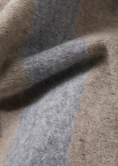 f26_e570_900017_3.jpg