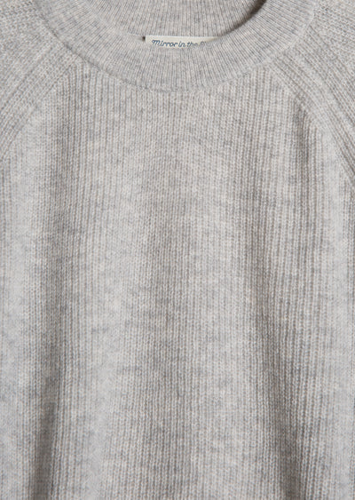 f26_men210_n00386_2_foggy.jpg