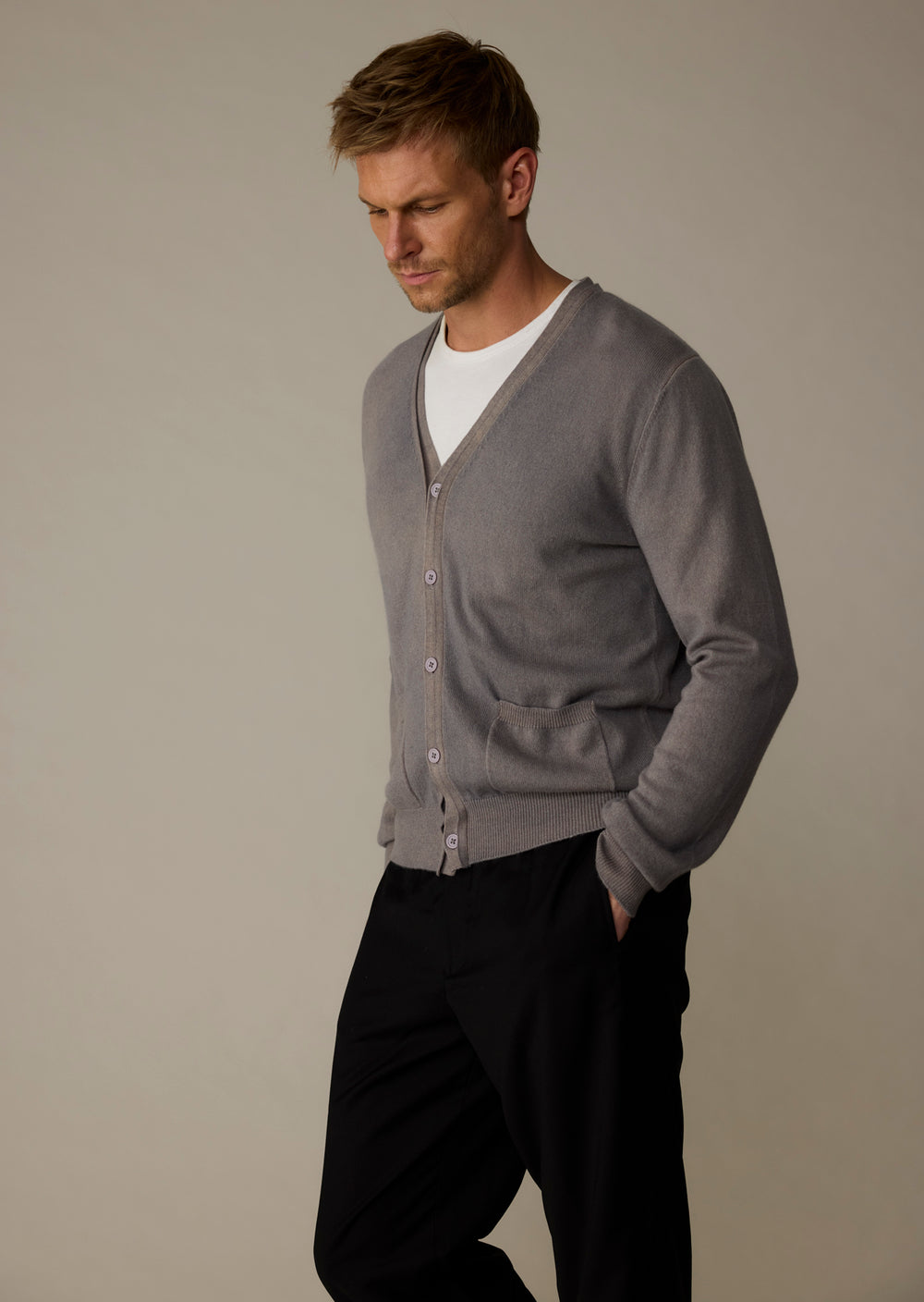 f26_men220_1.jpg