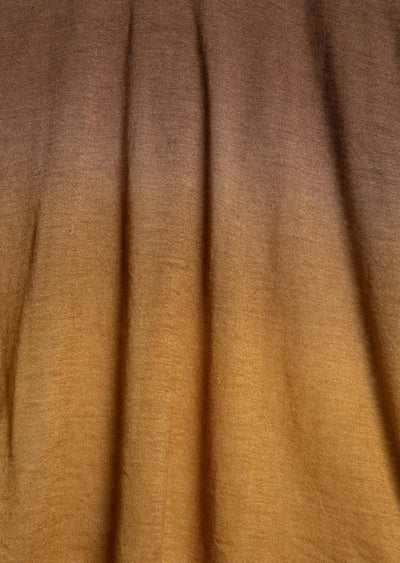 s26_g460_004037_2_macassar & cover.jpg