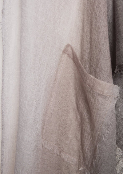 s26_g912_002100_2_greys.jpg