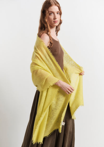 s26_s26_a385_lightweight shawl_588.jpg