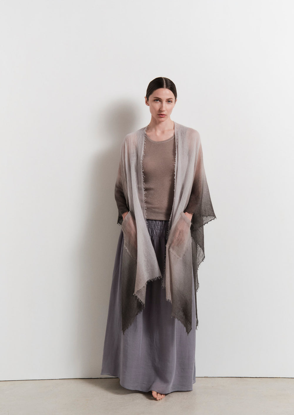 s26_s26_g912 woven cape degradee_599.jpg